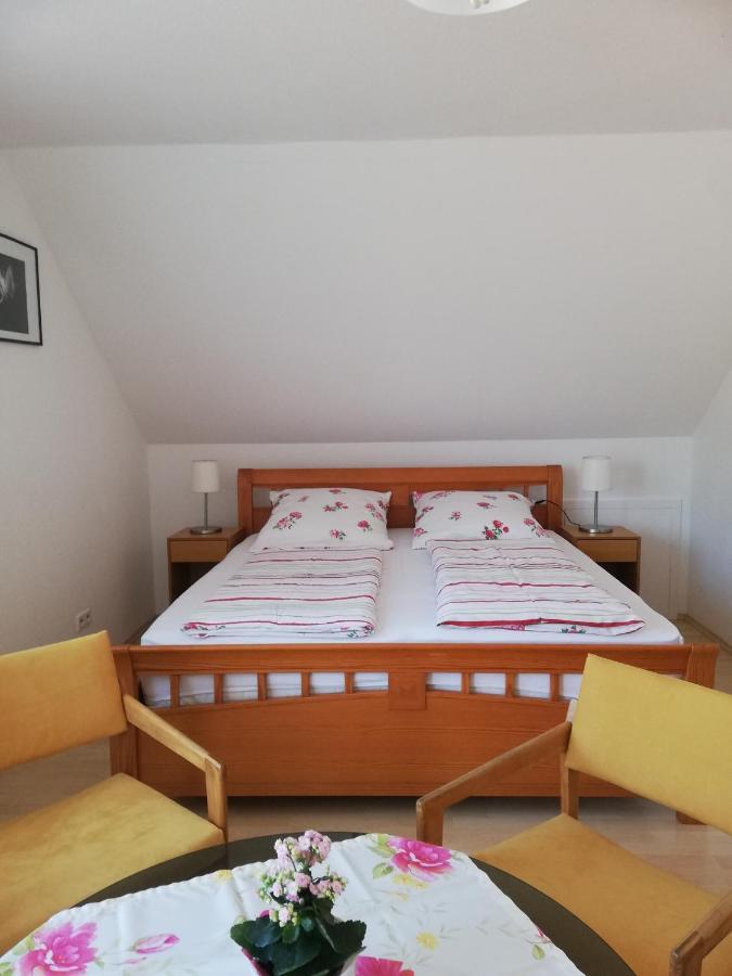 Ferienwohnung Am Bodensee Mit 3 Schlafzimmer Ueber 2 Etage Mit Kleine Balkon Bis 7 Personen Uberlingen Exterior photo
