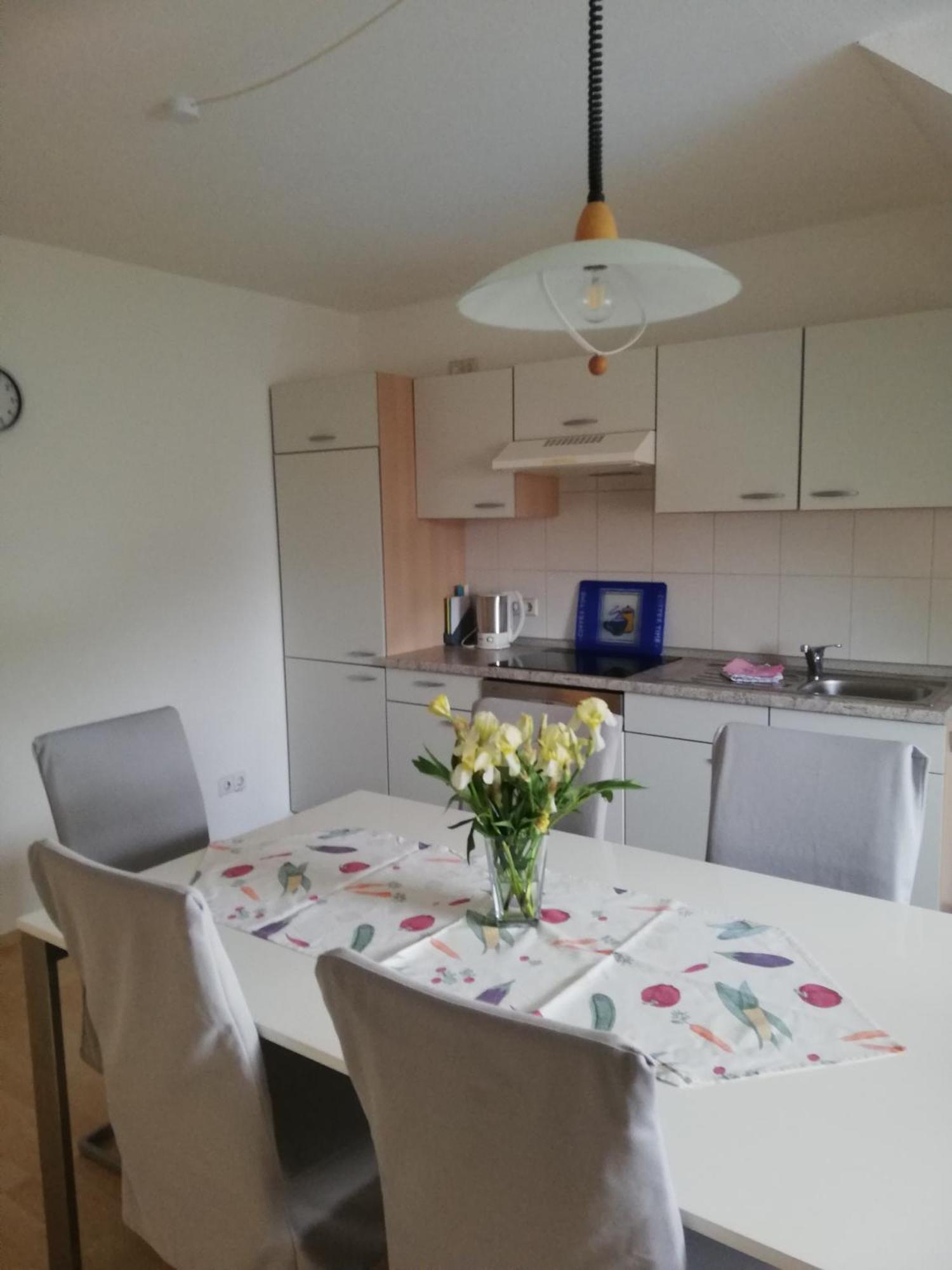 Ferienwohnung Am Bodensee Mit 3 Schlafzimmer Ueber 2 Etage Mit Kleine Balkon Bis 7 Personen Uberlingen Exterior photo