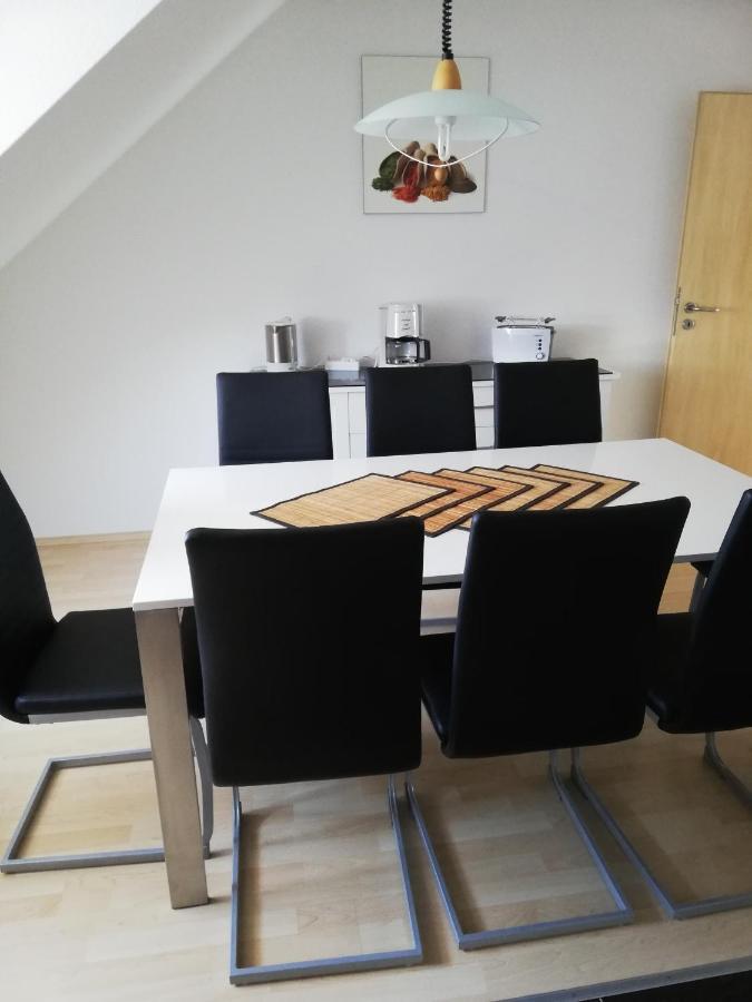 Ferienwohnung Am Bodensee Mit 3 Schlafzimmer Ueber 2 Etage Mit Kleine Balkon Bis 7 Personen Uberlingen Exterior photo